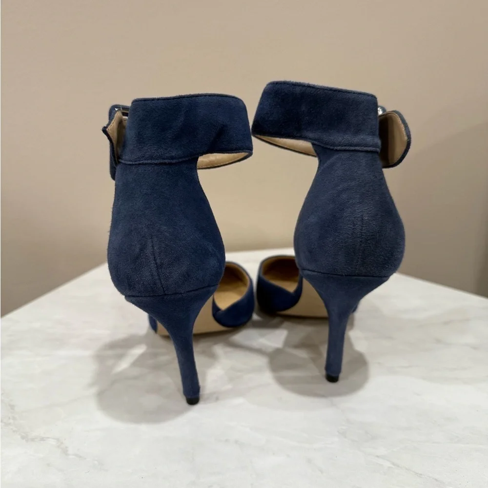 🔥Audrey Brooke Women's Blue Suede Heels Sz 5.5 ECU🔥